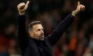 Cầu thủ Man Utd muốn Amorim giữ Van Nistelrooy Cầu thủ Man Utd muốn Amorim giữ Van Nistelrooy