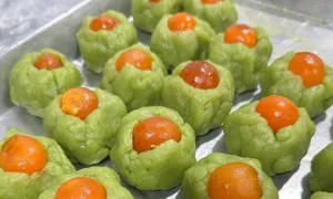 Tiệm bánh trung thu trong ngõ hút khách tìm mua